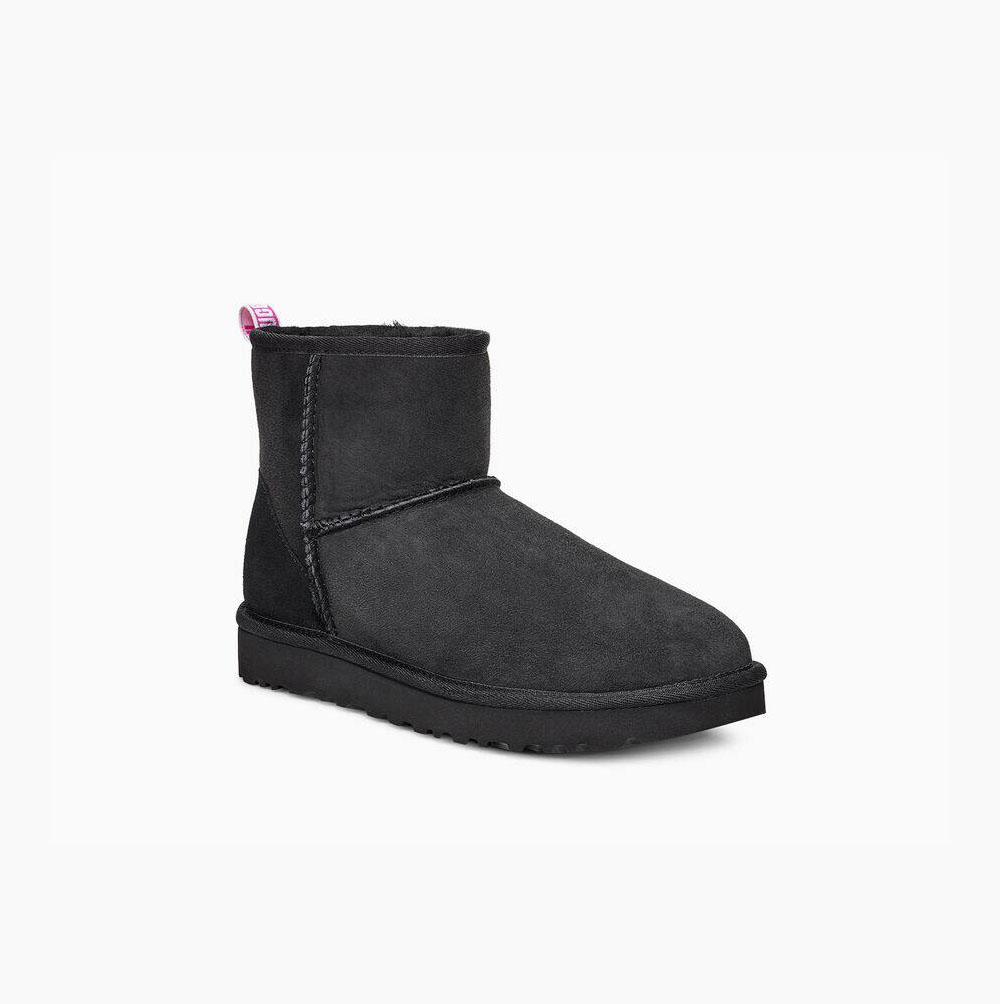 UGG Klassische Mini II Graphic Logo Classic Boots Damen Schwarz Rosa Schweiz | 50ZB4K2I