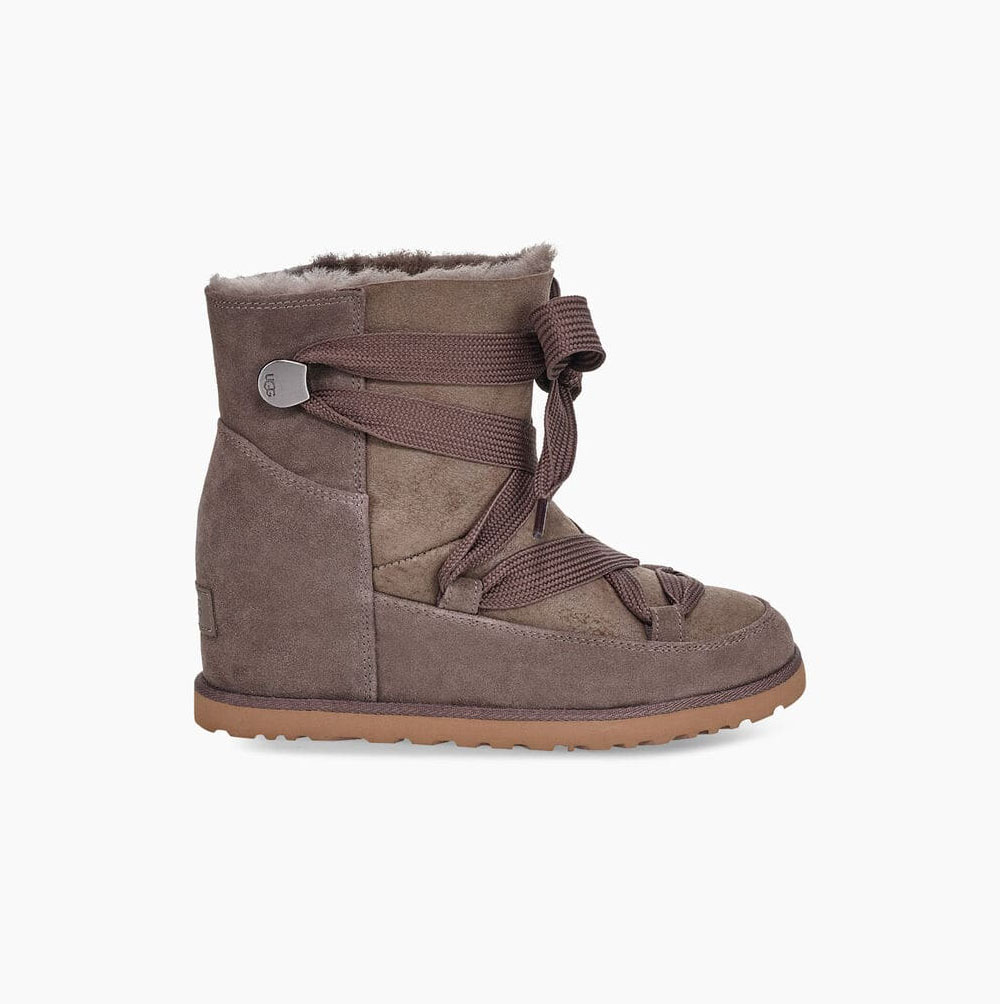 UGG Klassische Spitze-up Classic Boots Damen Braun Schweiz | 0AEH4X04