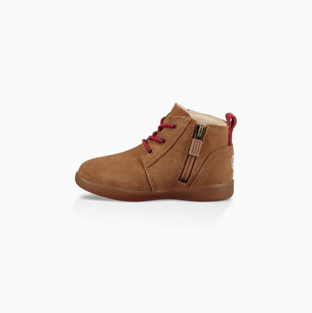 UGG Kristjan Chukka Schnürstiefel Kinder Braun Schweiz | 2VZG97GH